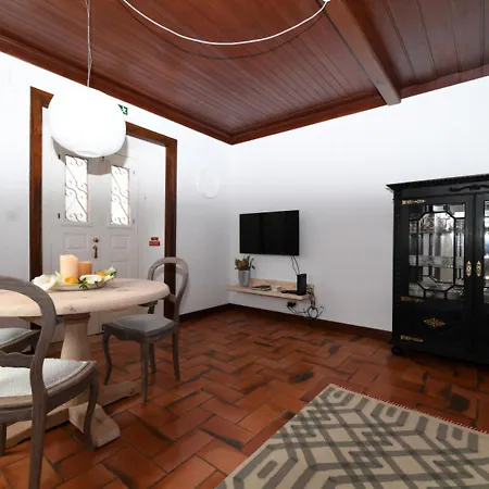 Holiday home Casa Do Patio, Casaspensadas Juncal (Leiria)
