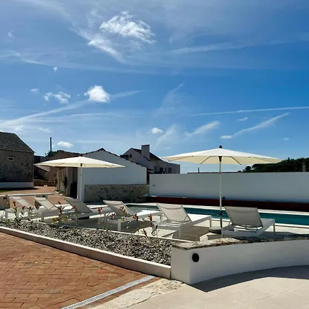 Holiday home Casa Do Patio, Casaspensadas Juncal (Leiria)