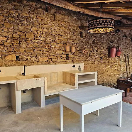 Casa Do Pátio, Casaspensadas