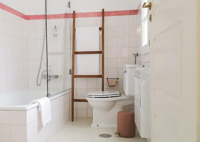 Casa Do Patio, Casaspensadas * Juncal (Leiria)