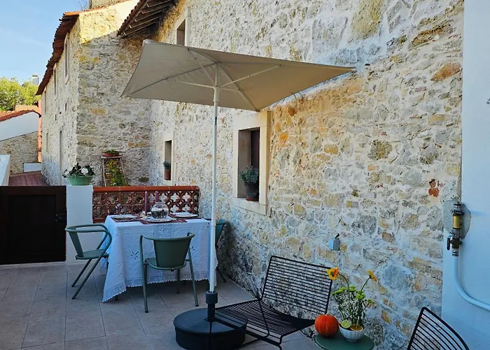 Holiday home Casa Do Patio, Casaspensadas Juncal (Leiria)